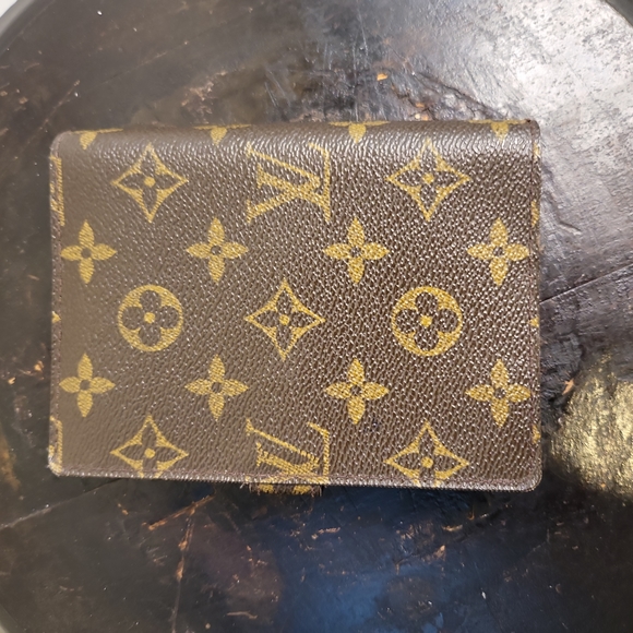 Louis Vuitton Monogram PM Agenda 6 Ring Notebook 5 1/2" - Picture 2 of 12